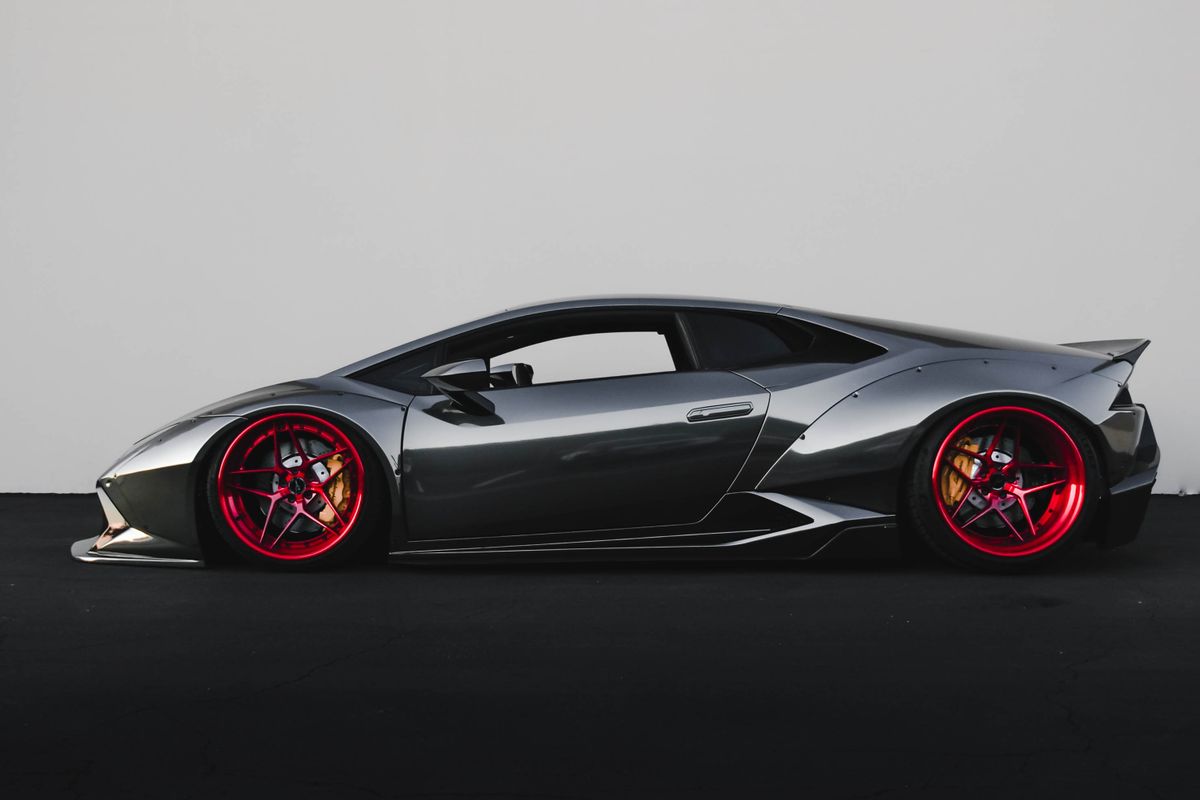 Lamborghini Revuelto