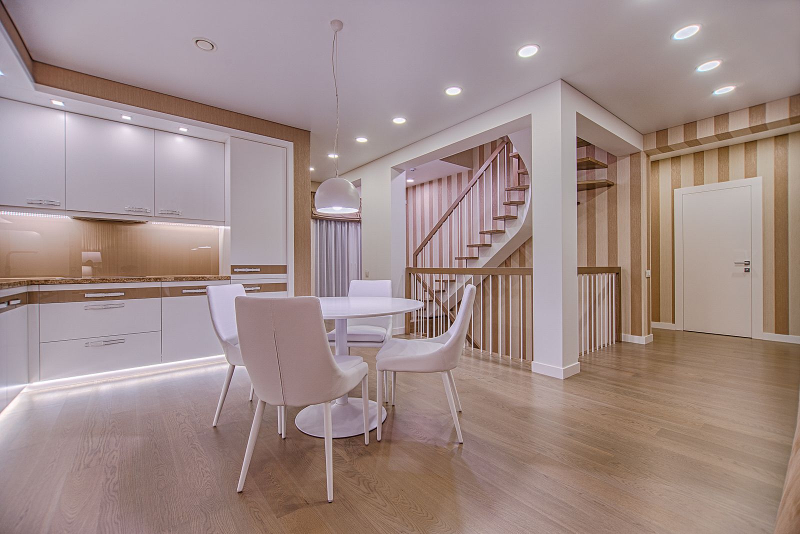 Bright interior living vignette